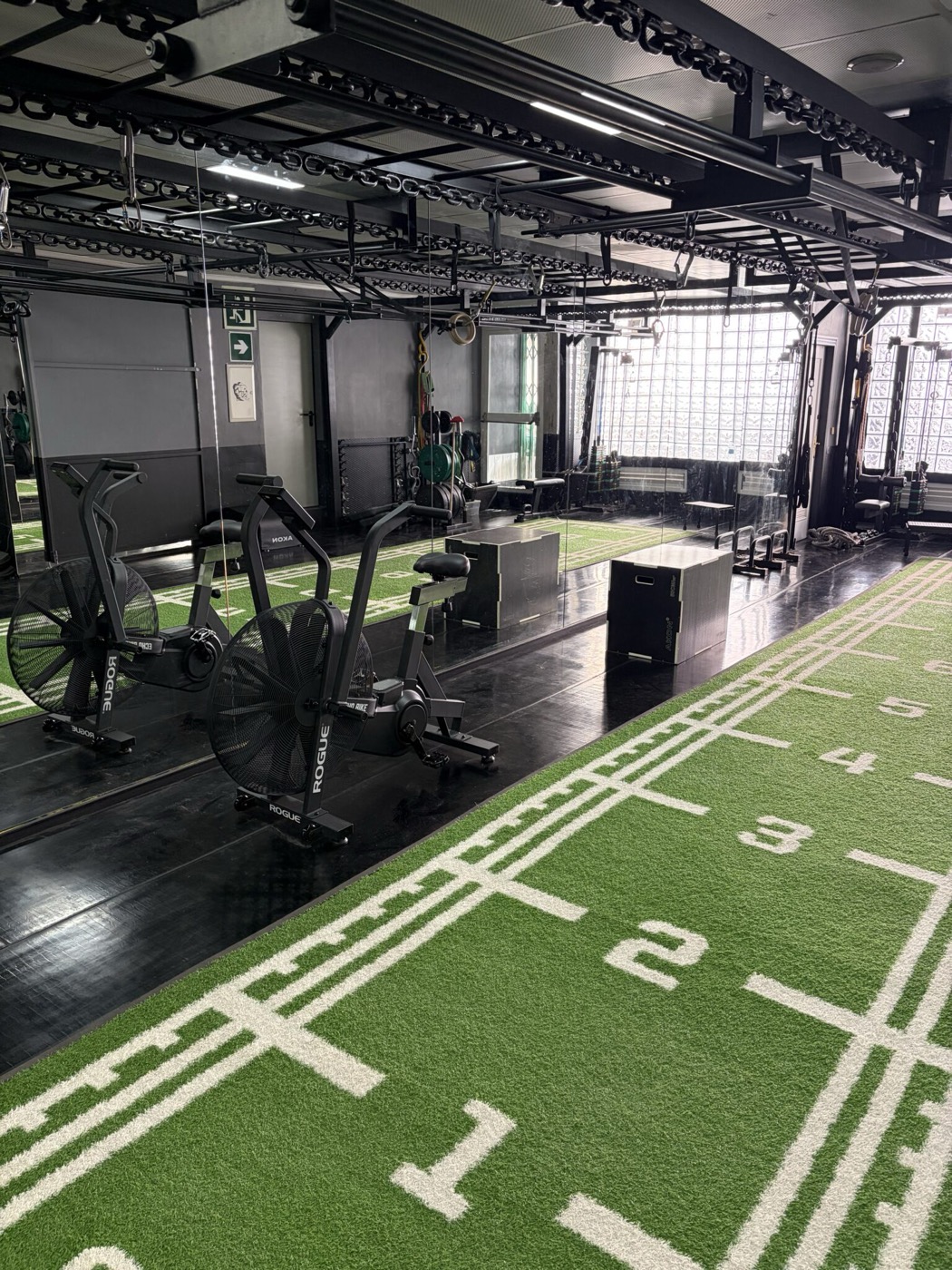 Espacio de entrenamiento funcional para grupos reducidos en ELEV8